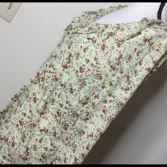 FIORLINI Intl Plus Cream Blouse with Flowers 18/20 - Picture 7 of 8